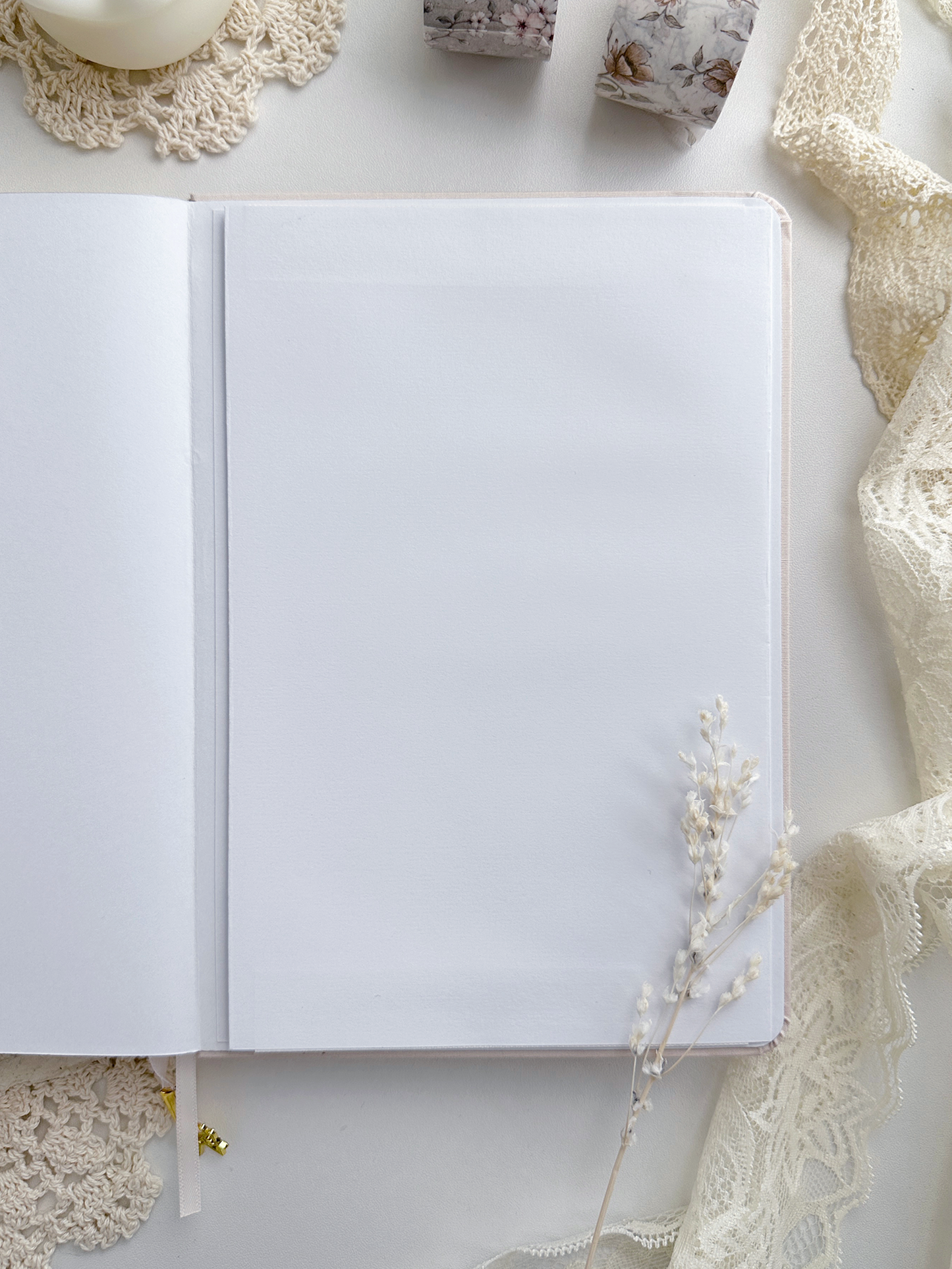 Journal lichtroze met tulp | A5 | dot