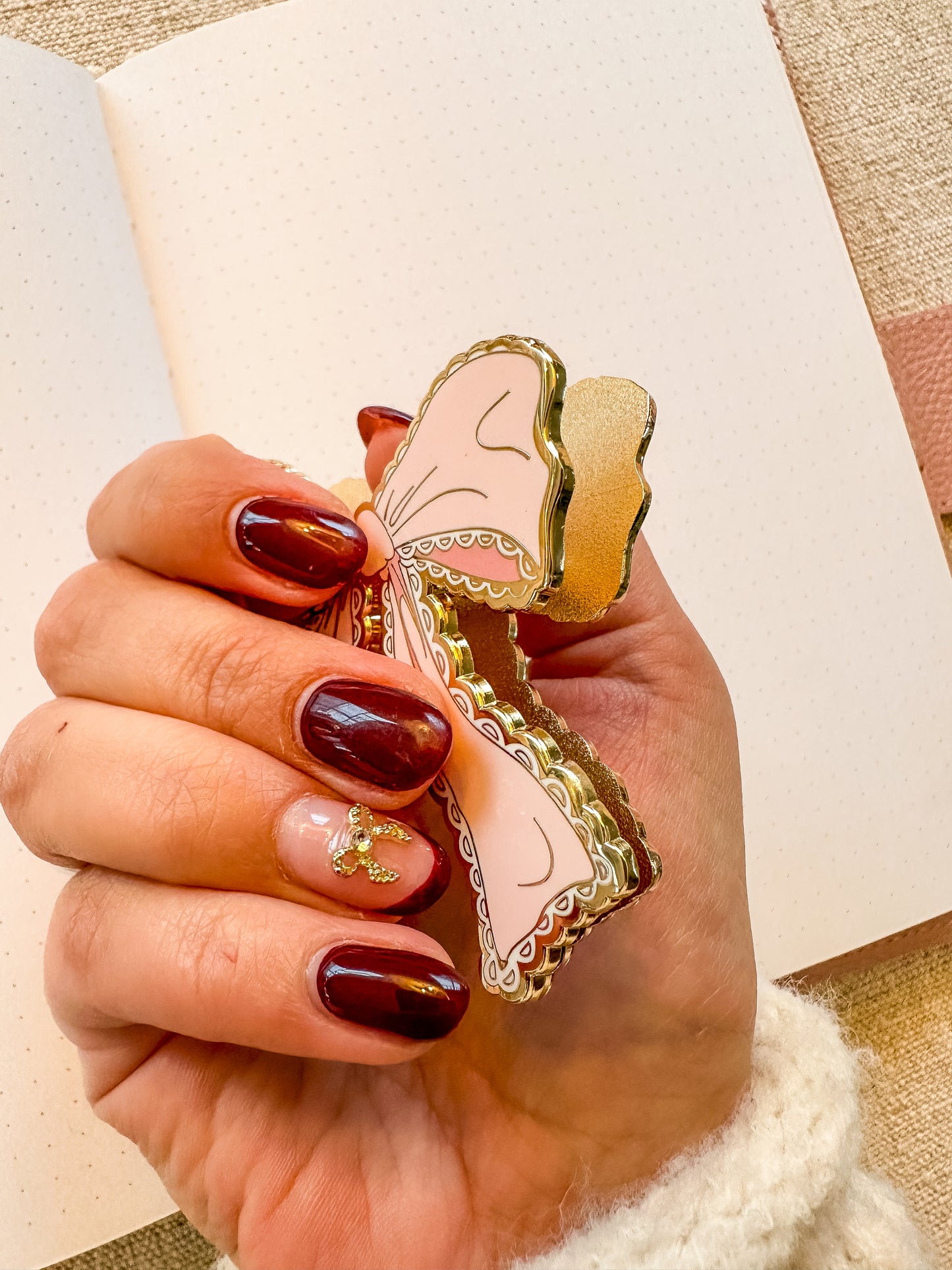 Journal clip | pink bow chic