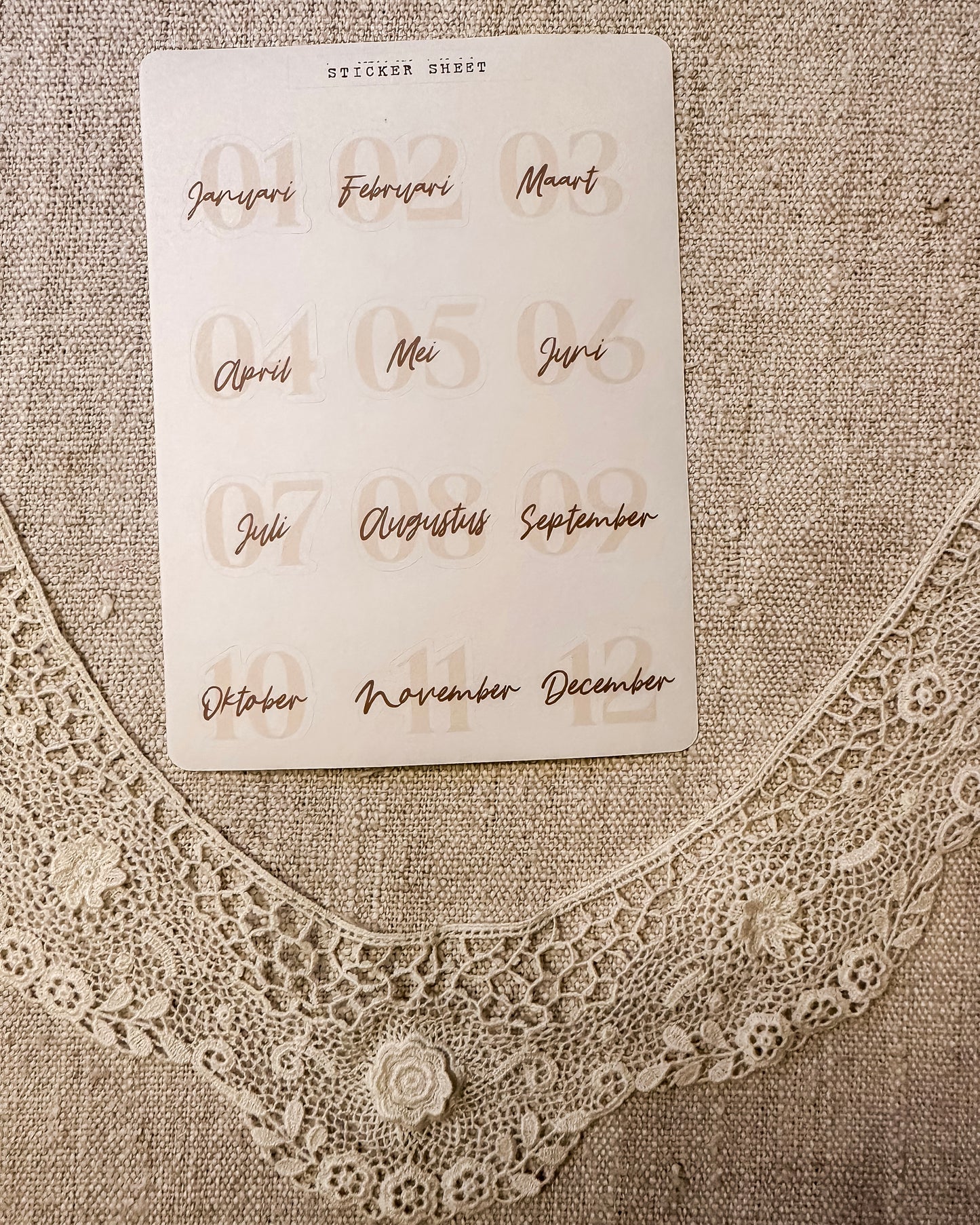 Stickervel | maanden | beige