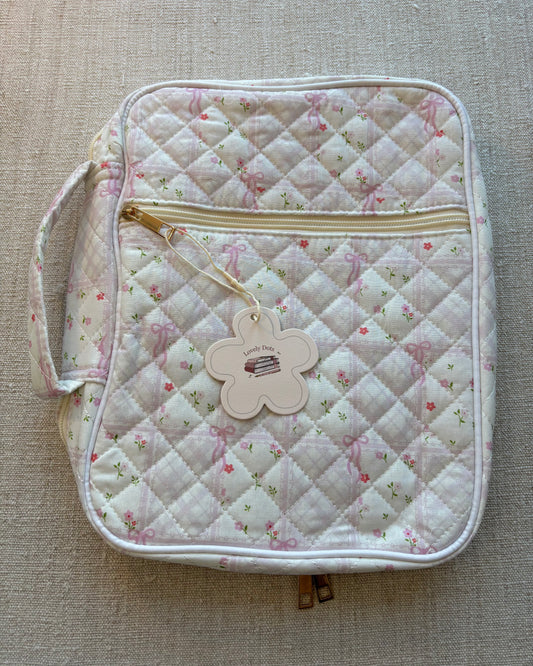 Pouche | strikjes collage