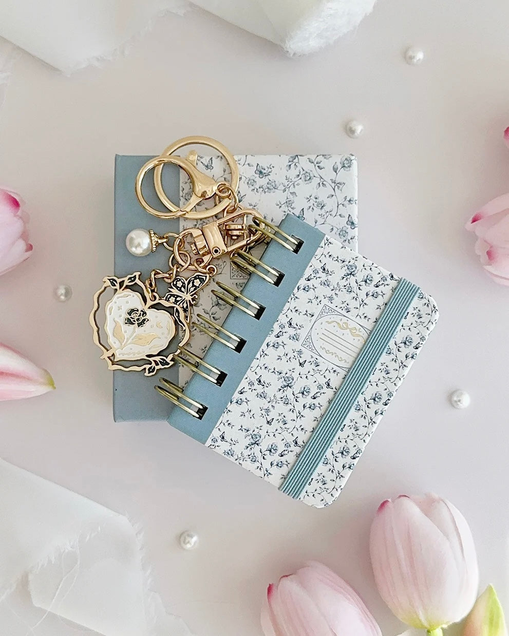 Baby journal | blue rose toile composition
