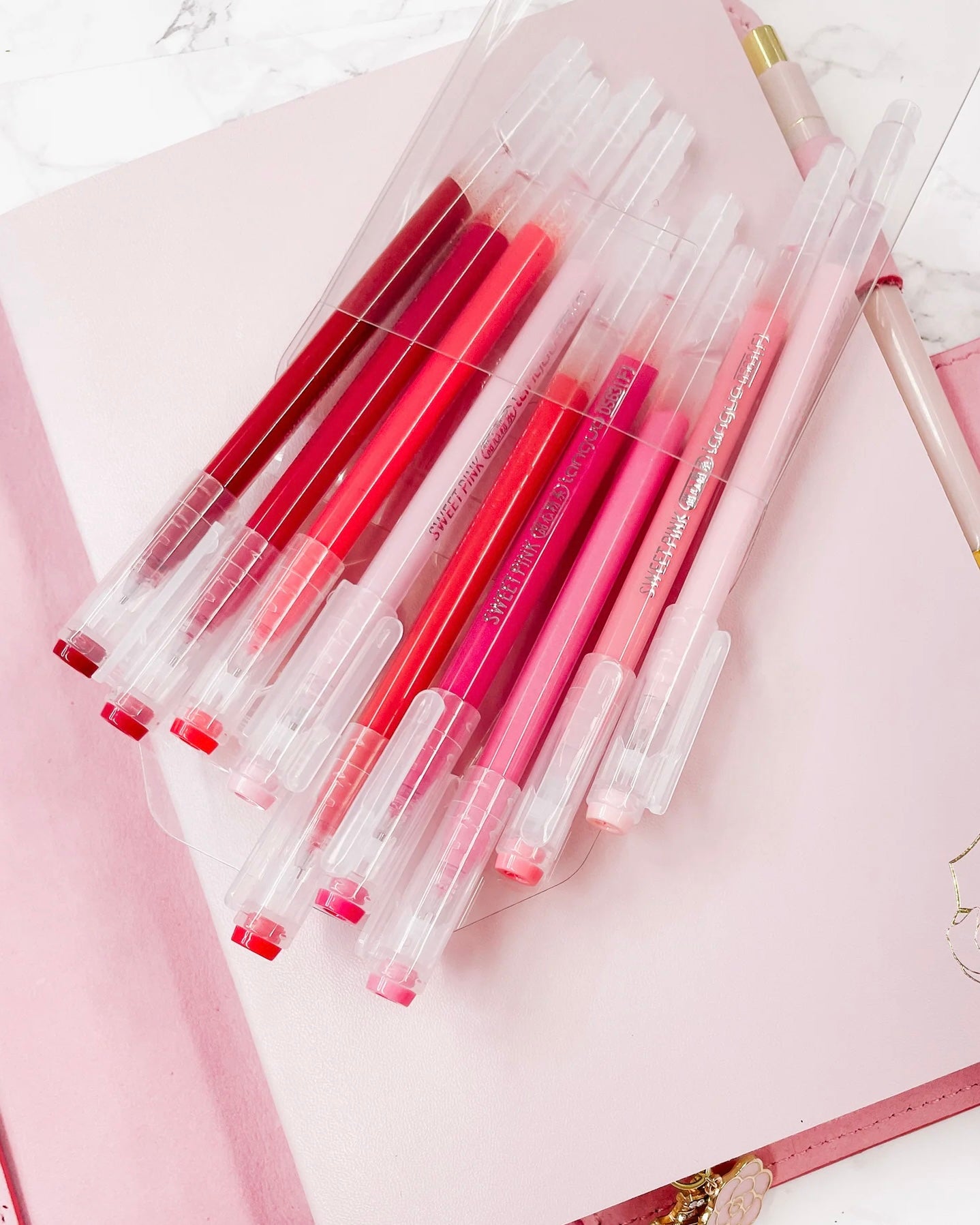 Penneset| pink