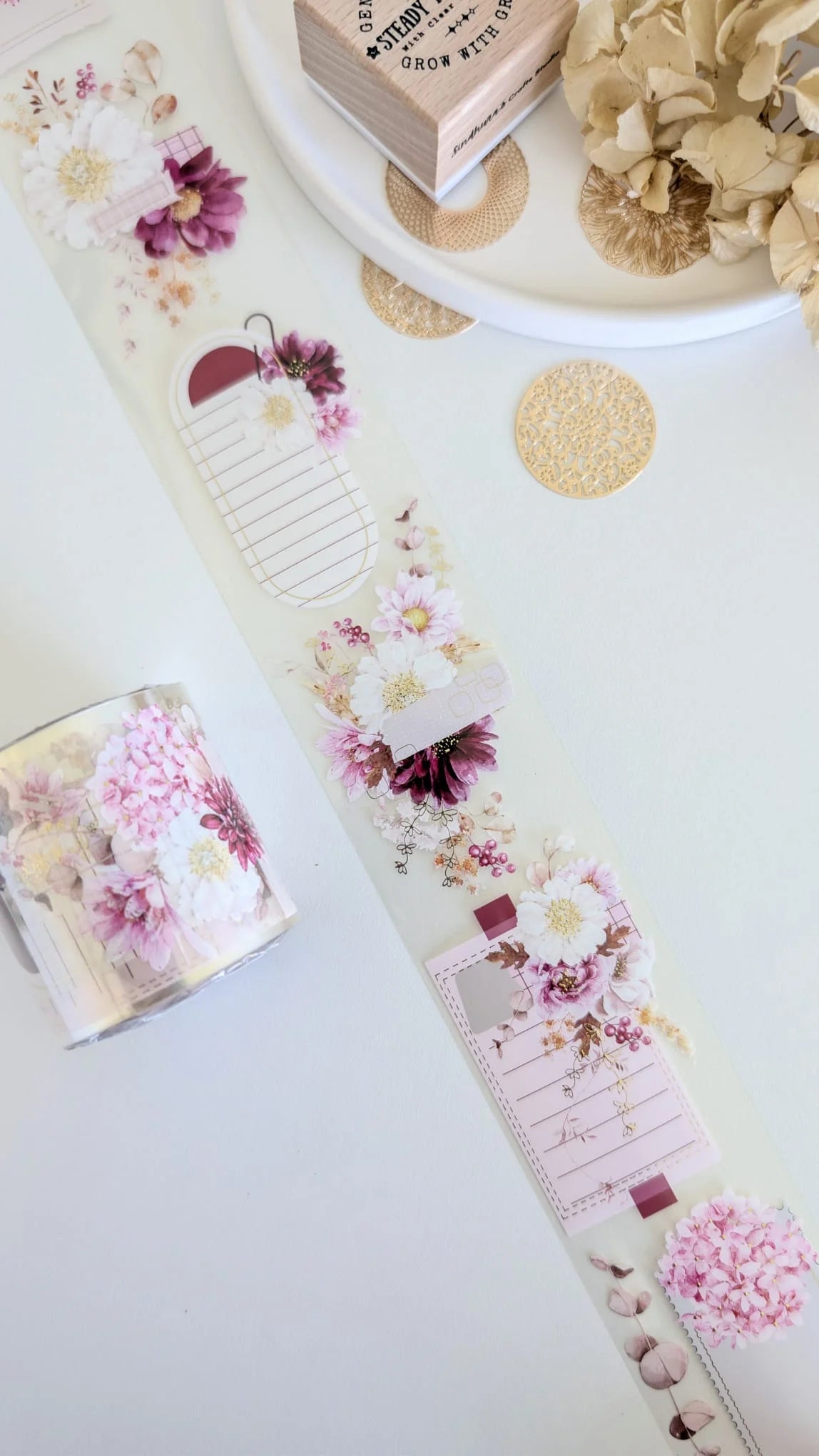 Pettape | The Gentle Blush gold