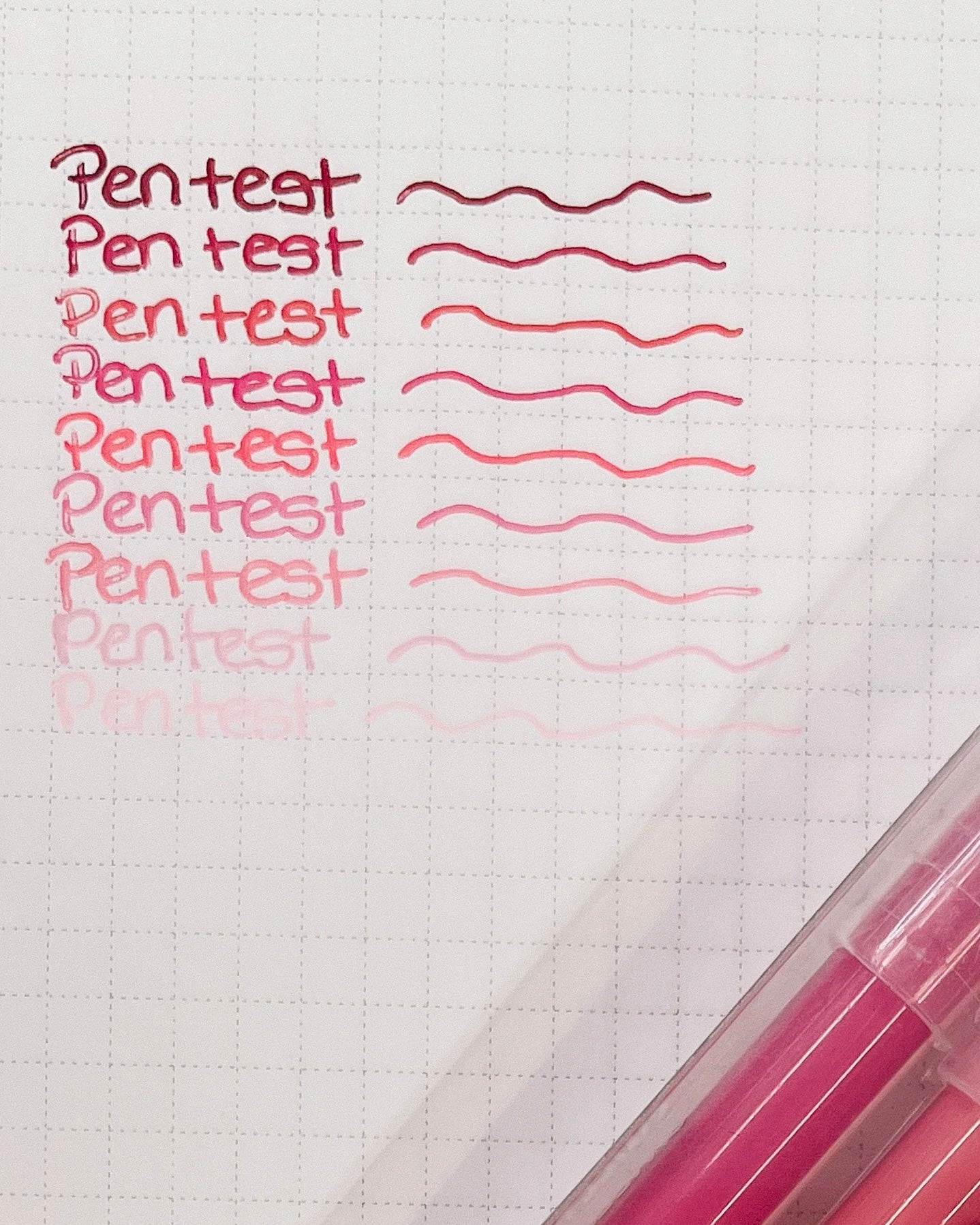 Penneset| pink