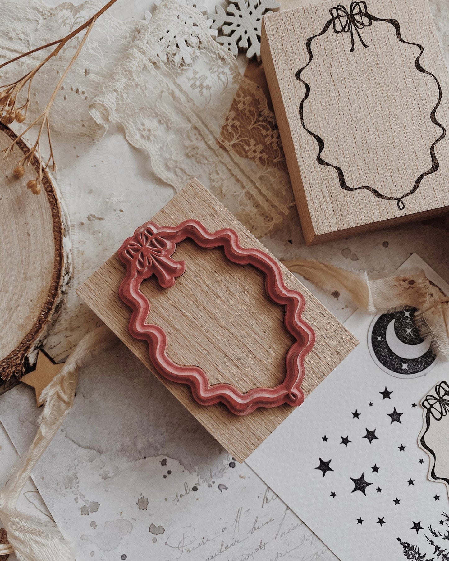 Houten stempel | strikjes ovaaltje