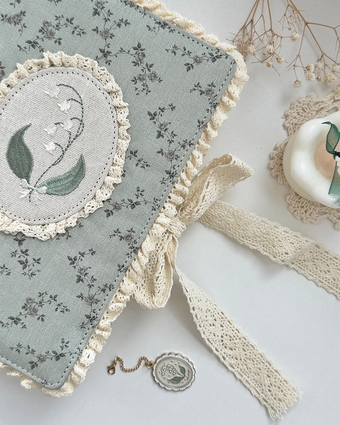 Journal Cover | TN | Lily of the valley