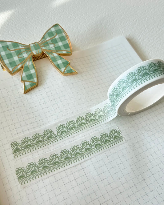 Washitape | reading in nature | lace green