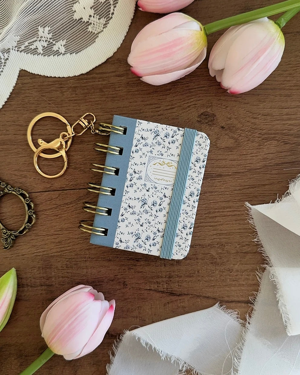 Baby journal | blue rose toile composition