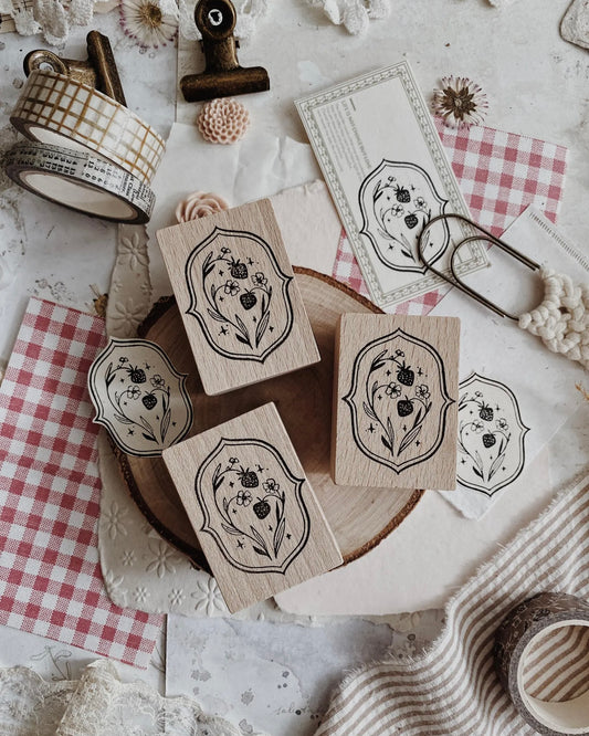 Houten stempel | ALHM | aardbeitjeslabel