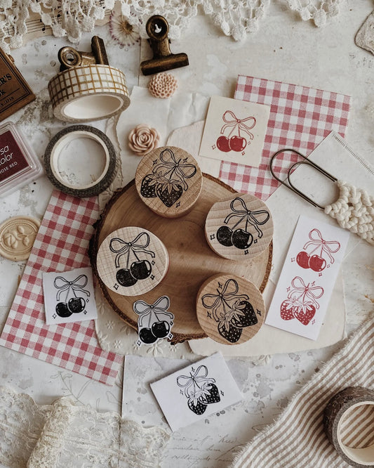 Houten stempel | ALHM | aardbeien of kersen