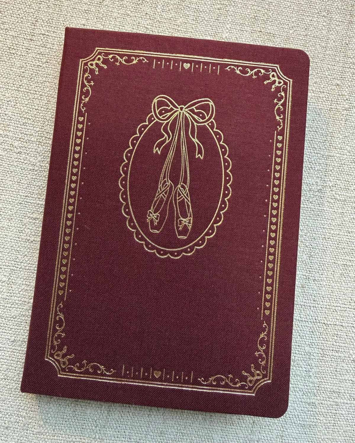 Lovely Dots journal | Bordeaux | B6