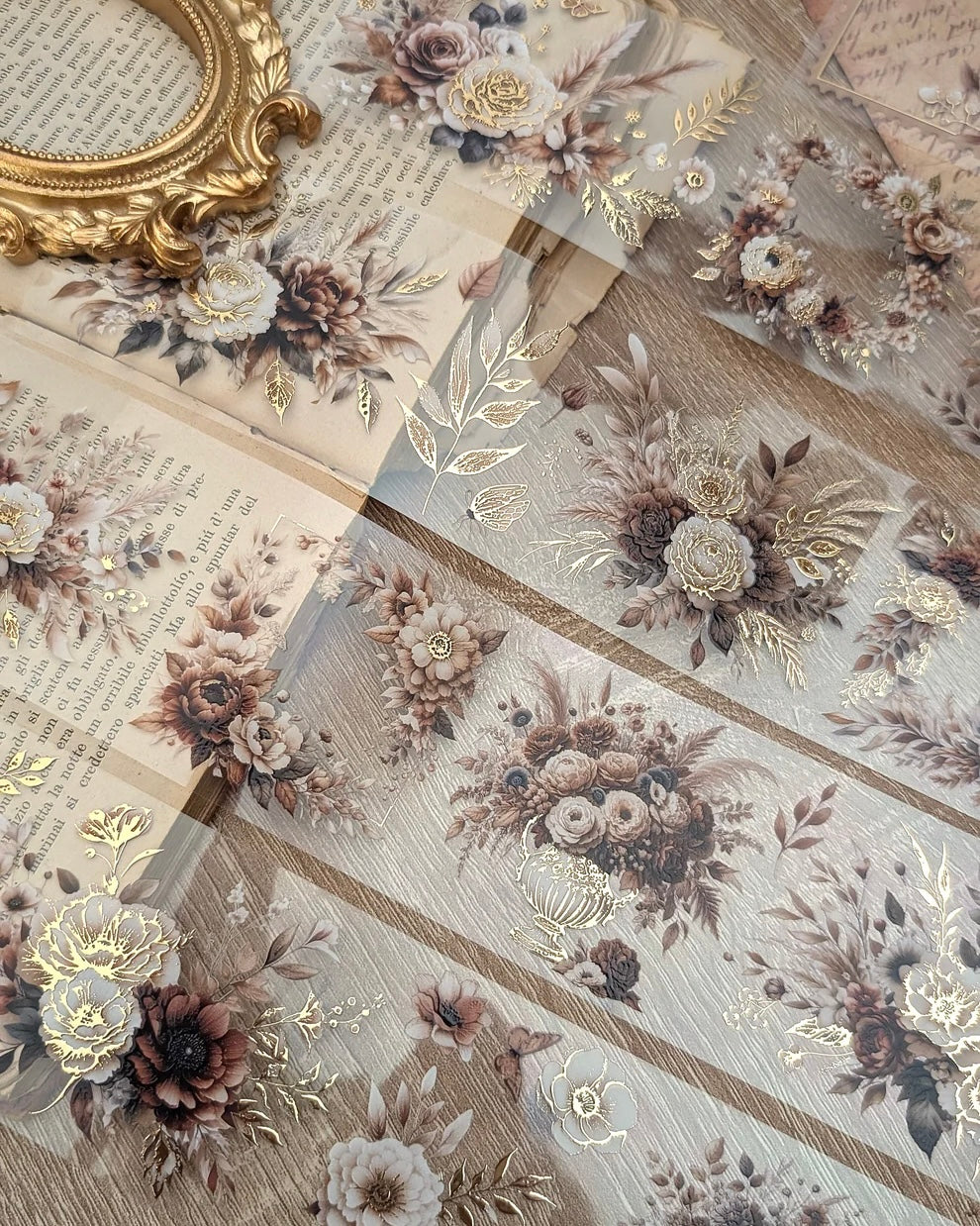 Pettape | warm sunrise gold